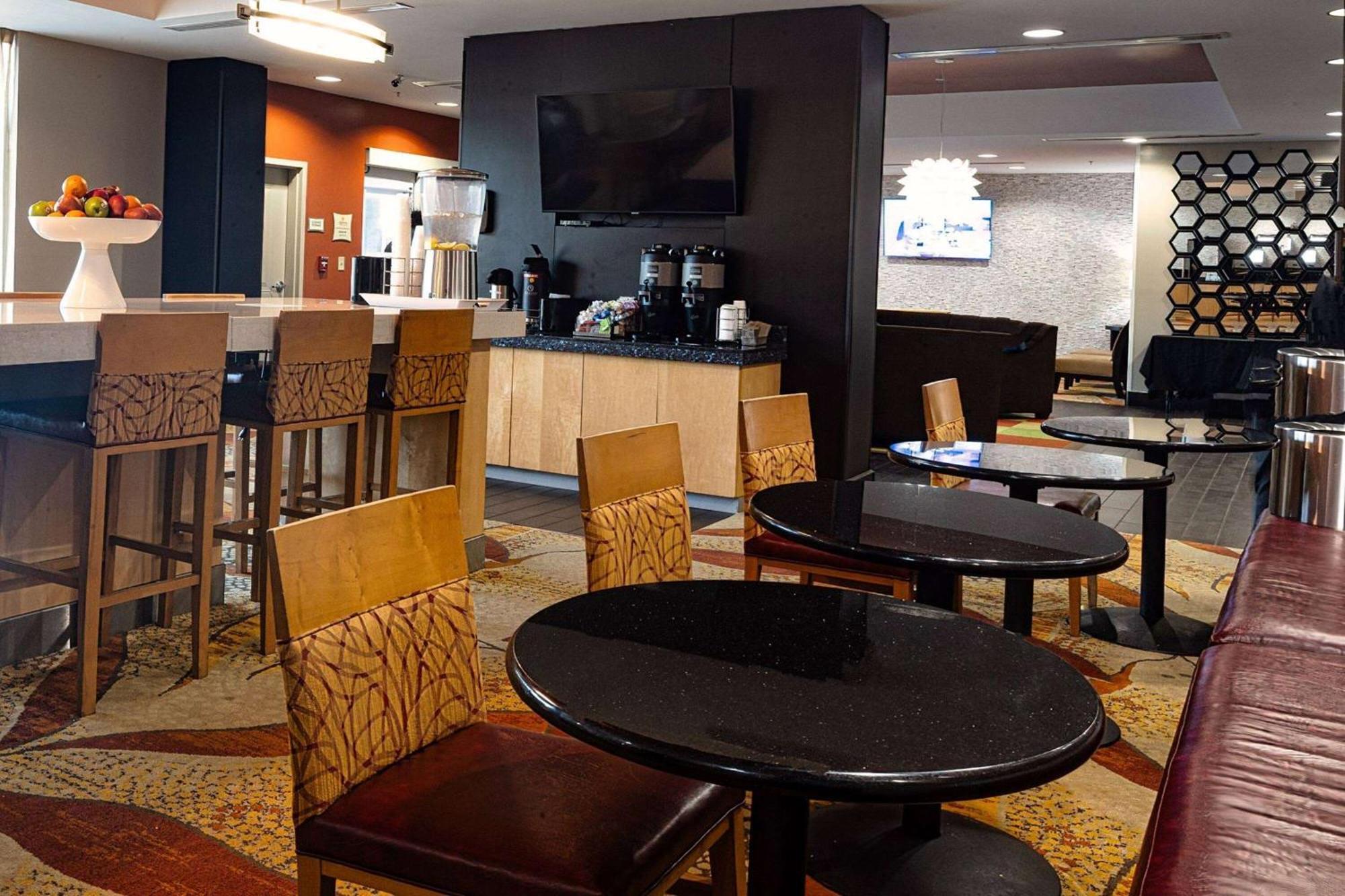 La Quinta By Wyndham Starkville At Msu Ngoại thất bức ảnh