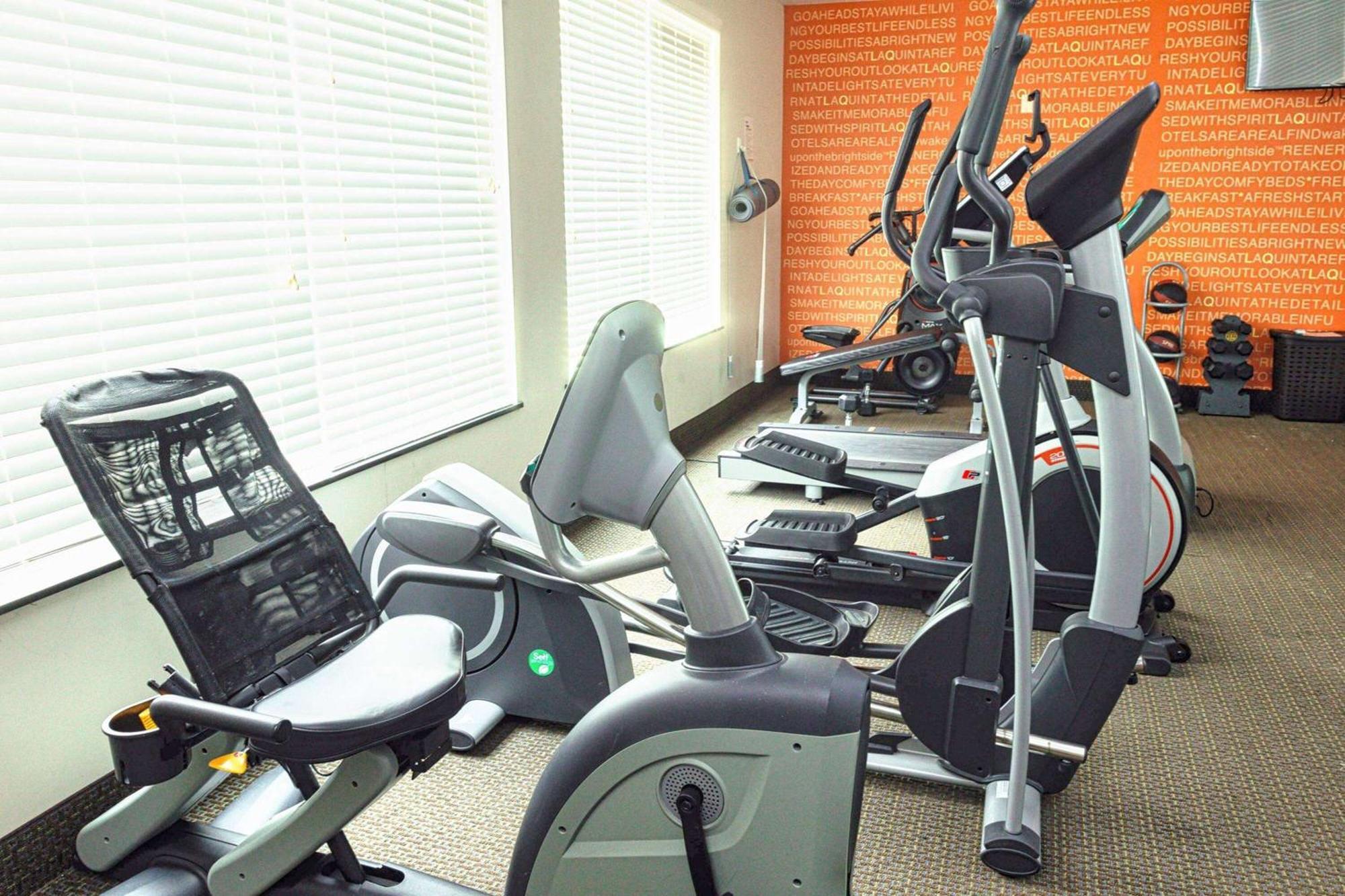 La Quinta By Wyndham Starkville At Msu Ngoại thất bức ảnh